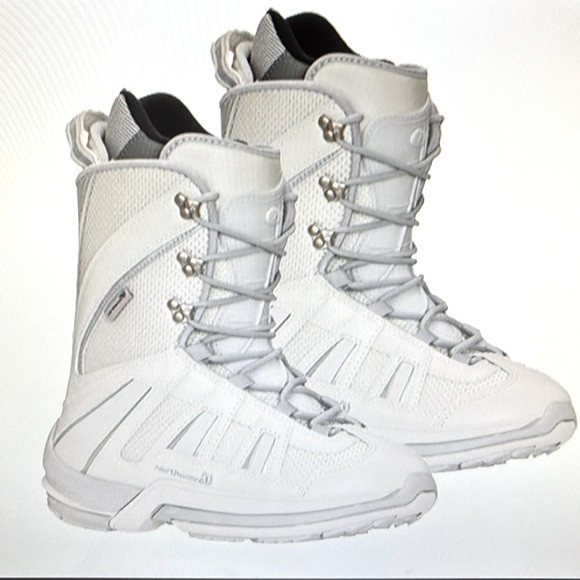 $250 Northwave Freedom linered Snowboard Boots Boys Girl kids youth snow New 2nd